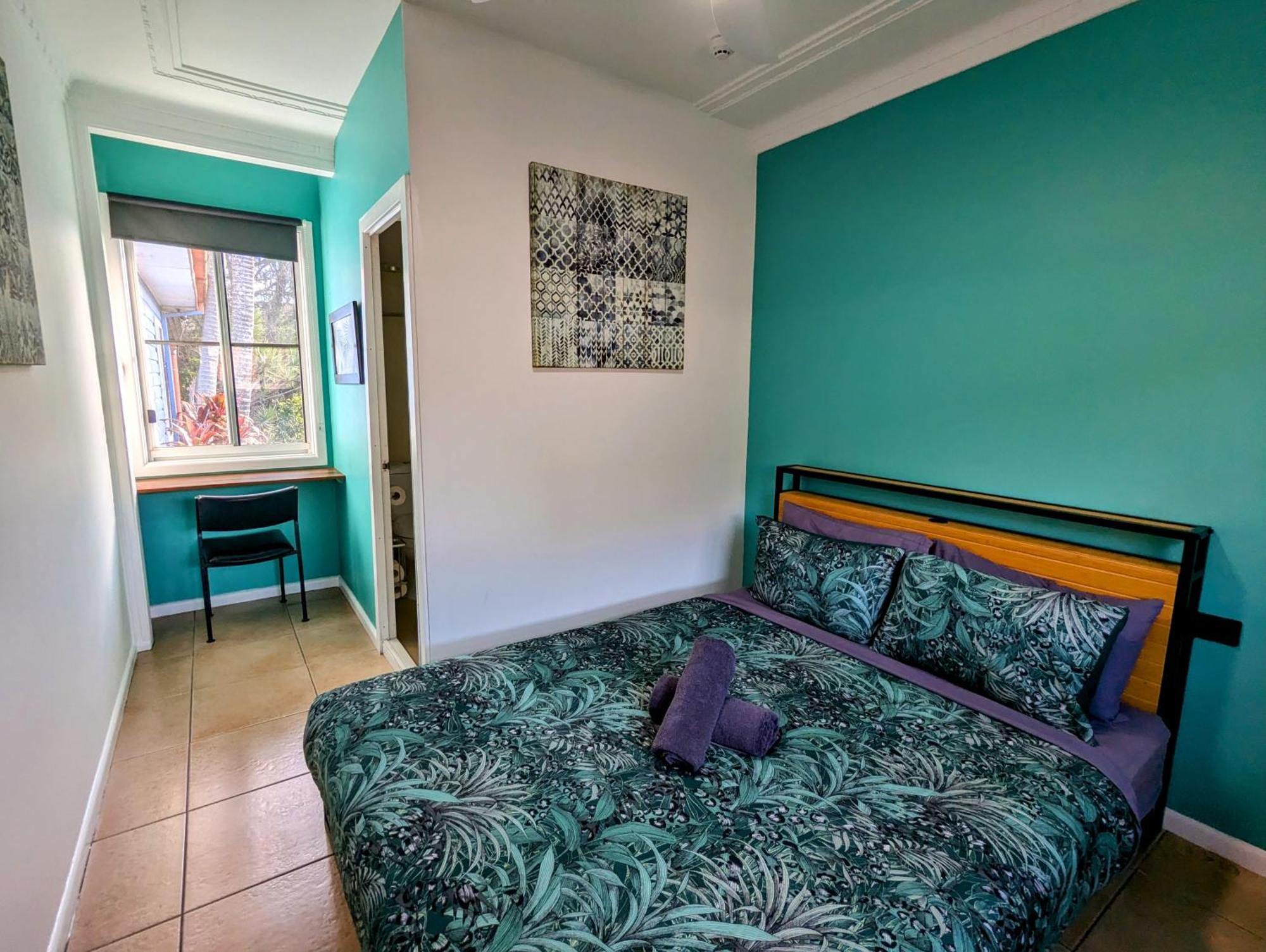 بيت شباب Ozzie Pozzie Backpackers ميناء ماكواري المظهر الخارجي الصورة